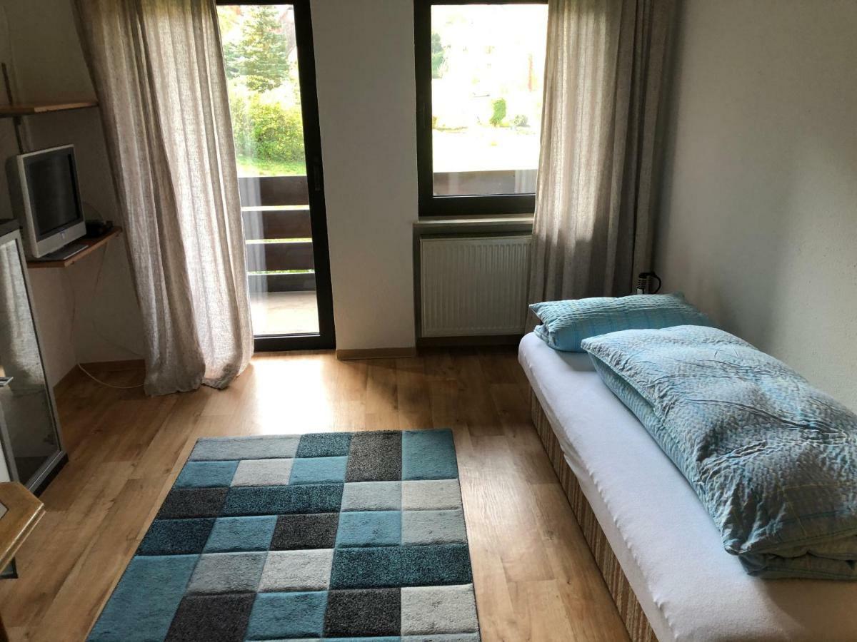 Hotel Zum Waldfrieden Neuhof  Esterno foto